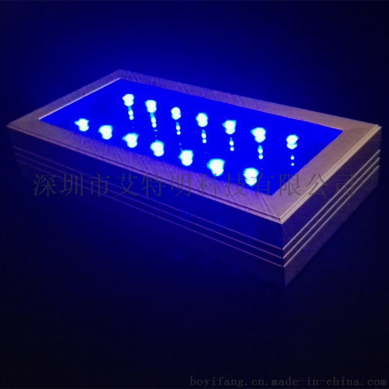 广东太阳能系列节能地砖灯LED埋地灯自动发亮